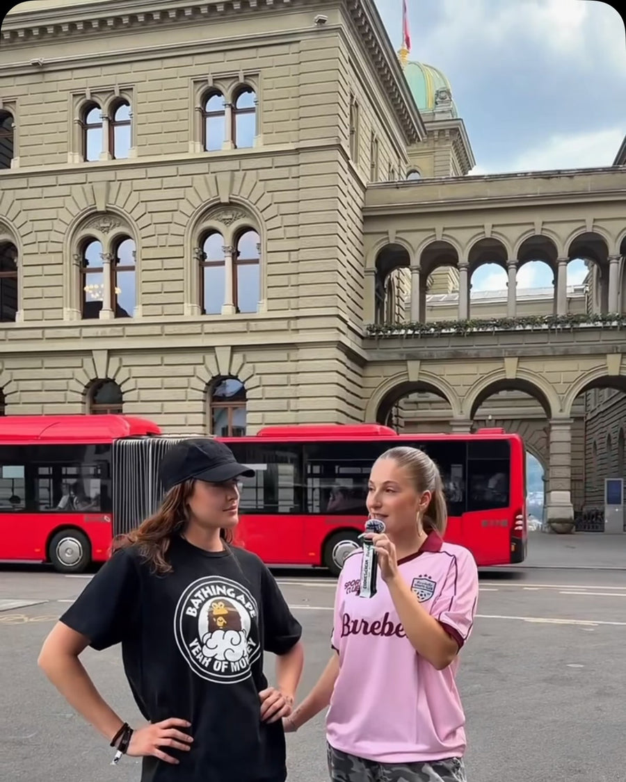 Wie tippst du geht das Spiel aus? Folge uns und wenn du richtig tippst gewinnst du eine Box Barebells! 🥳

#barebells #barebellsswitzerland #fußball #fussballsommer #fussballspiel
